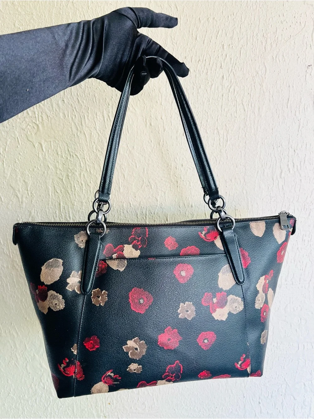 Coach Ava Tote - Picture 2 of 13
